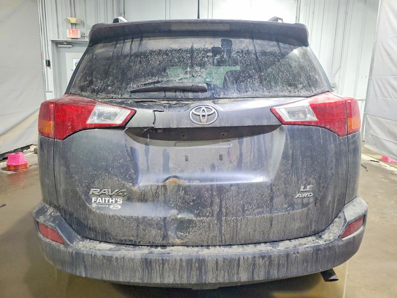 2014 TOYOTA RAV4 LE photo 6