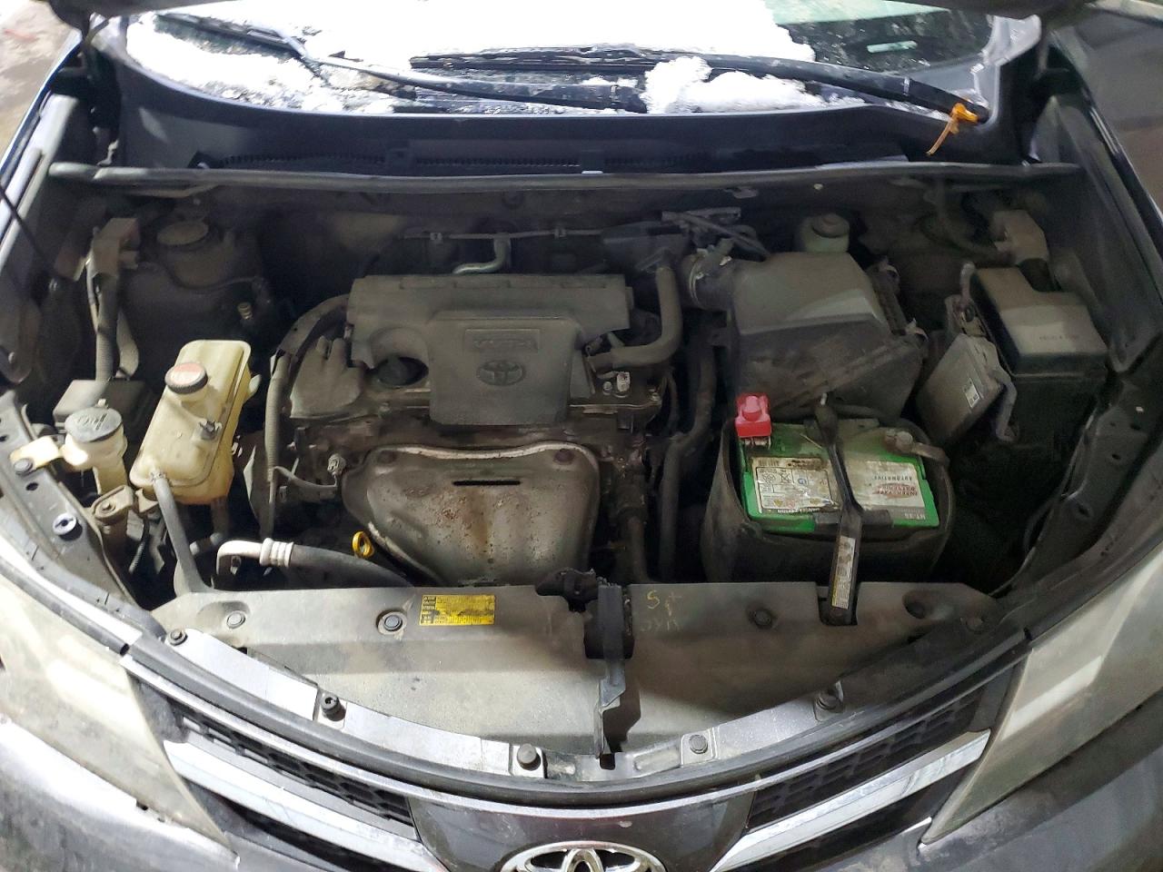 2014 TOYOTA RAV4 LE photo 12