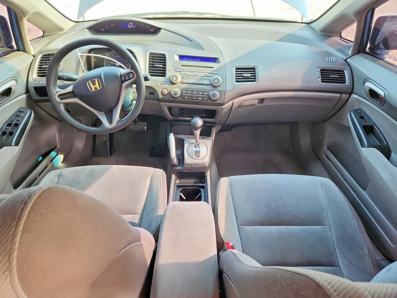 2010 HONDA CIVIC LX photo 8
