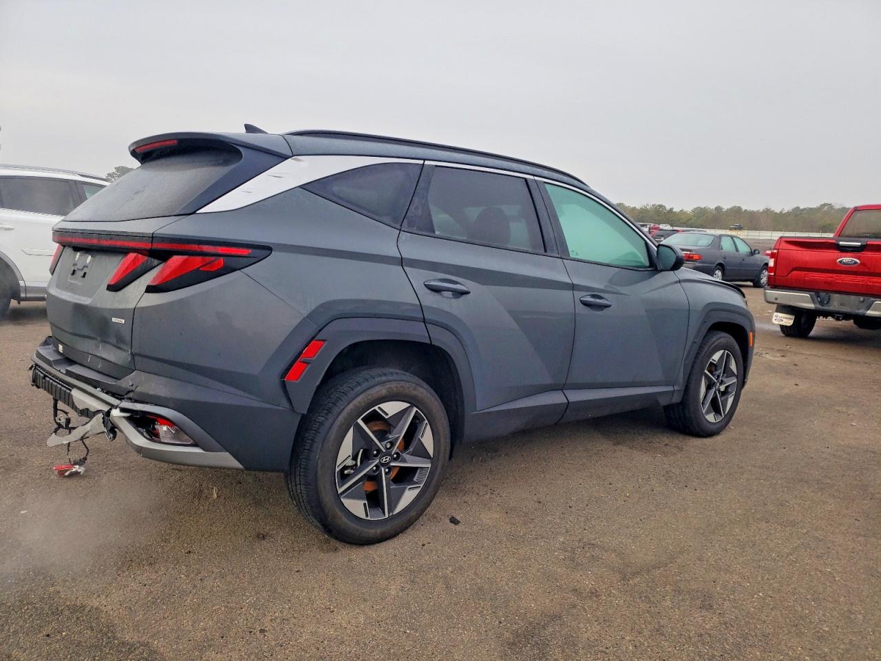 2025 HYUNDAI TUCSON SEL photo 3
