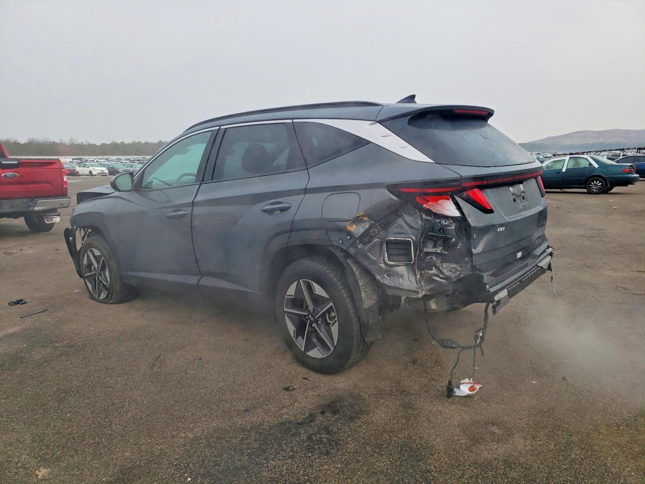 2025 HYUNDAI TUCSON SEL photo 2