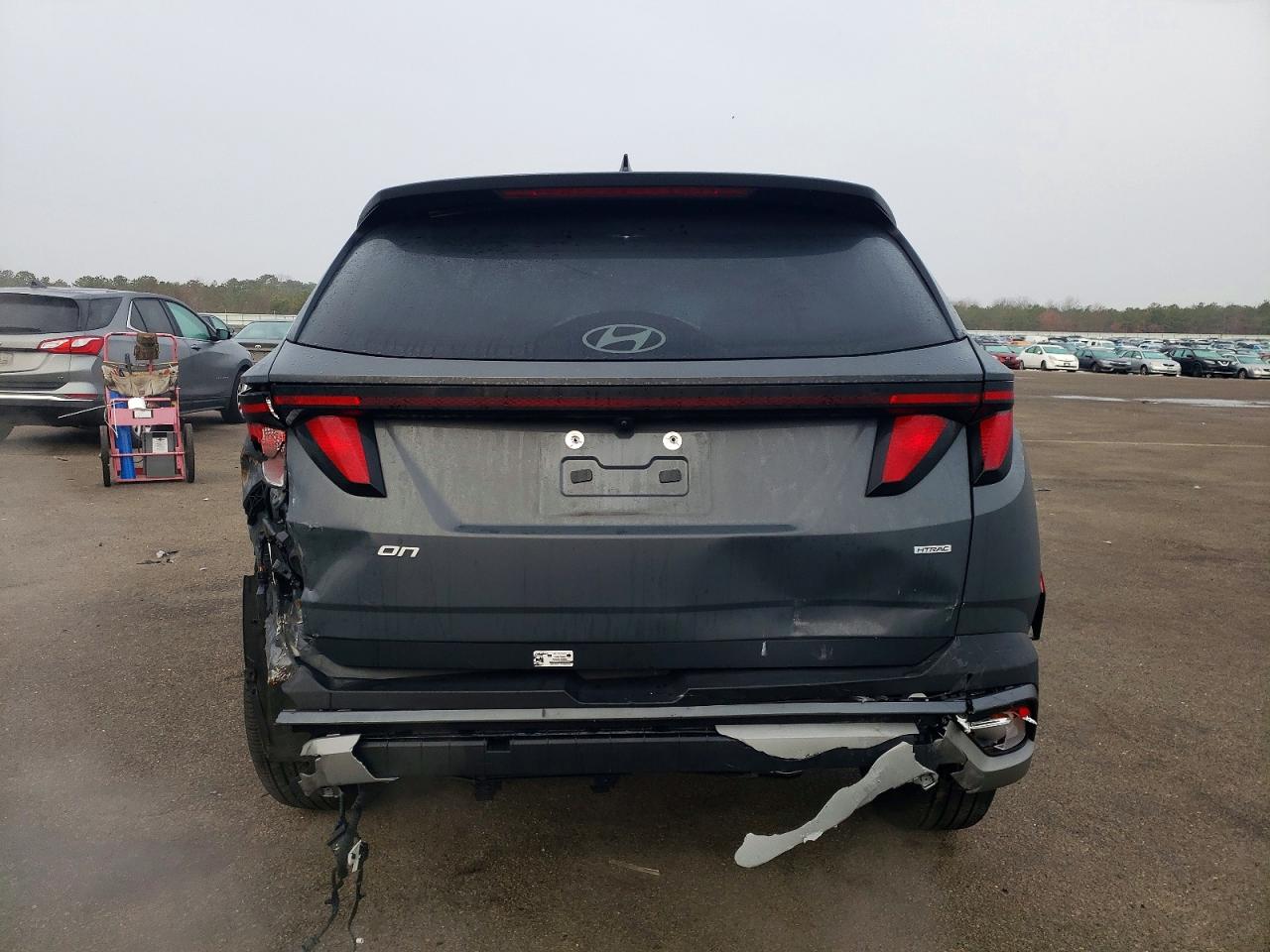 2025 HYUNDAI TUCSON SEL photo 6