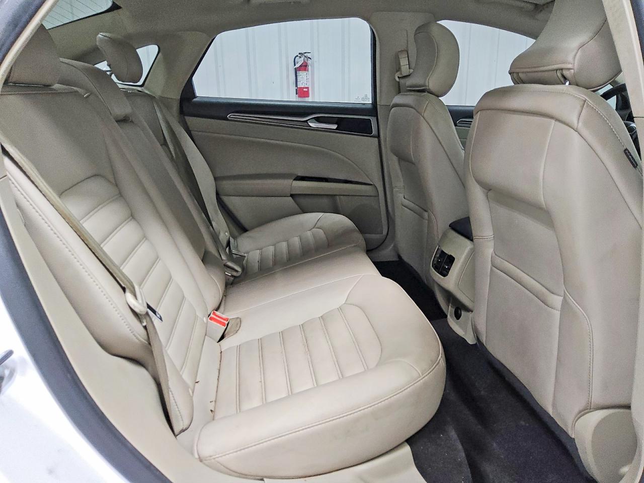 2019 FORD FUSION SEL photo 11