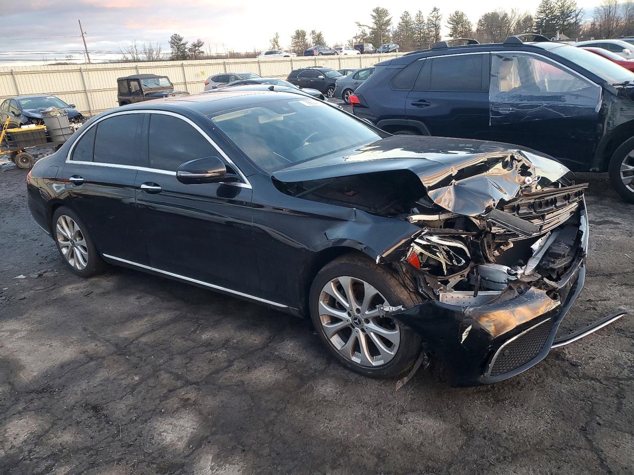 2018 MERCEDES-BENZ E 300 4MATIC photo 4