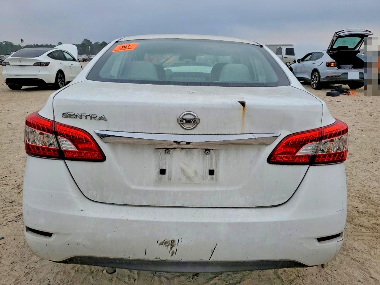 2015 NISSAN SENTRA S photo 6