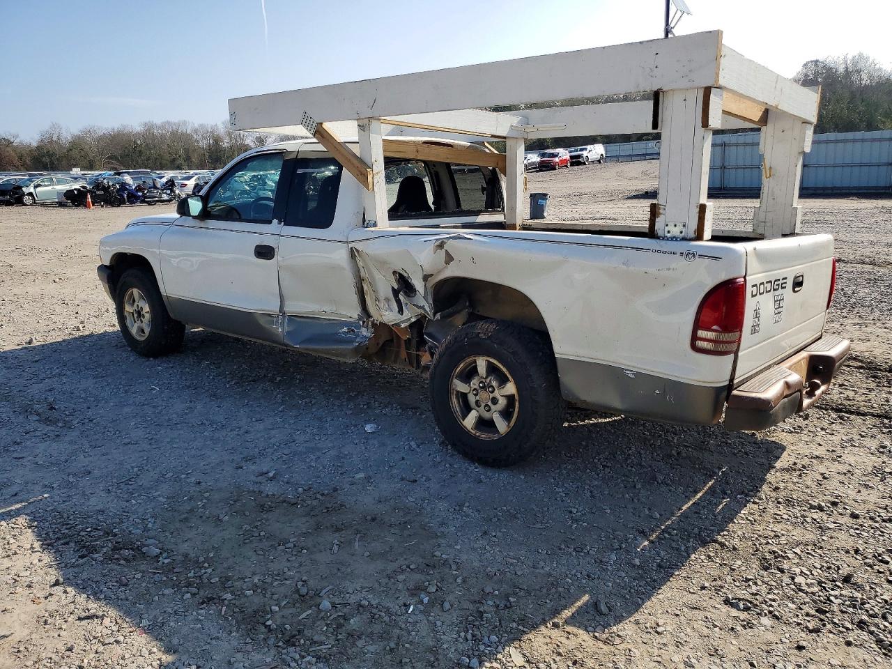 2001 DODGE DAKOTA photo 2