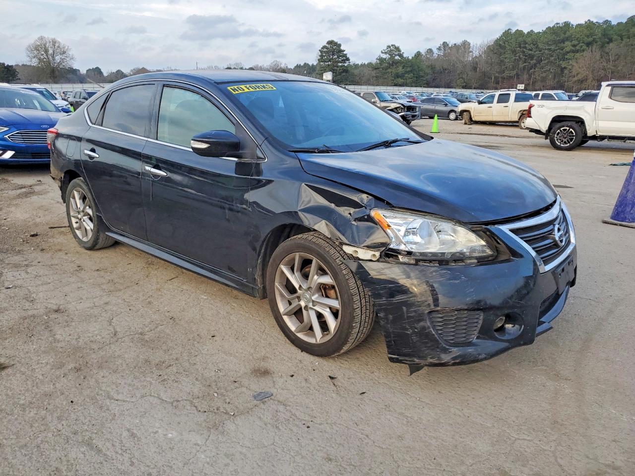 2015 NISSAN SENTRA S photo 4