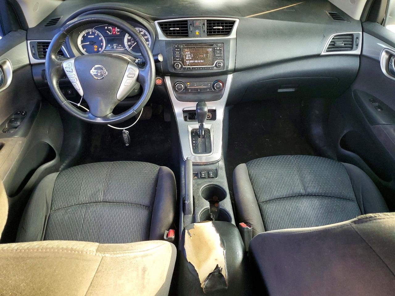 2015 NISSAN SENTRA S photo 8