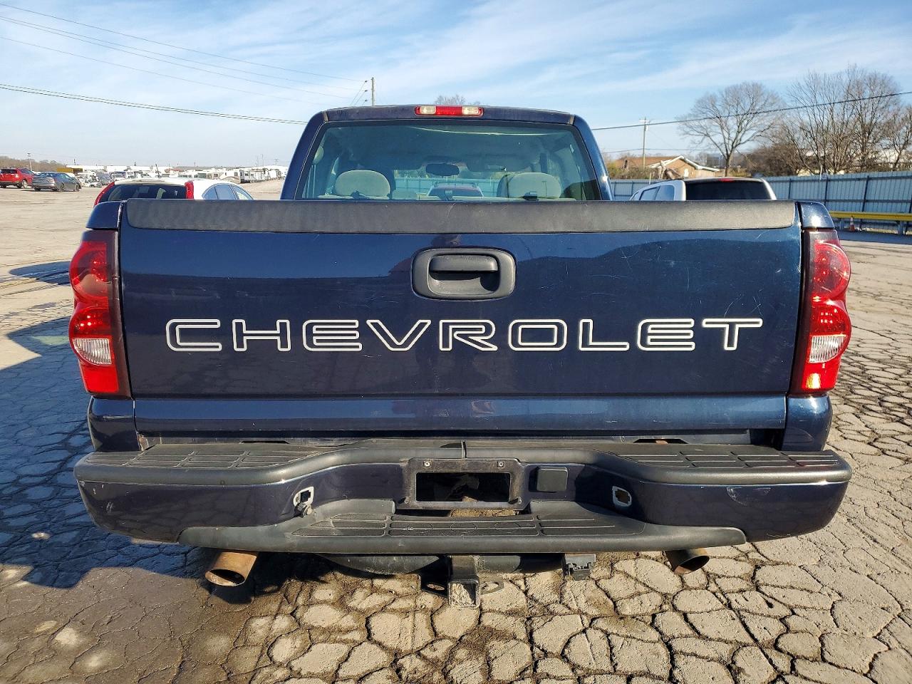 2007 CHEVROLET SILVERADO C1500 CLASSIC photo 6