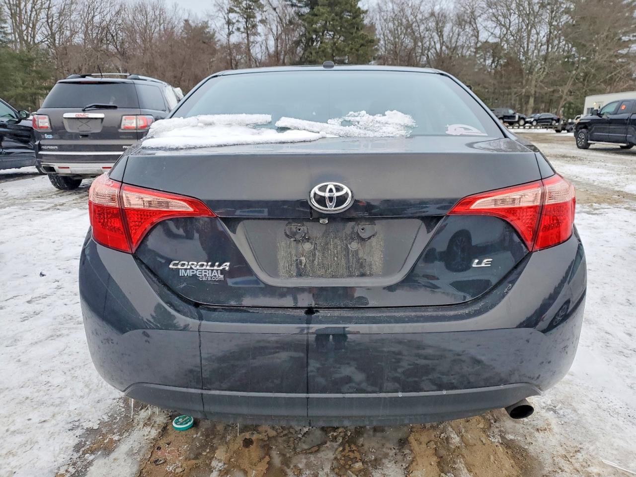 2018 TOYOTA COROLLA L photo 6