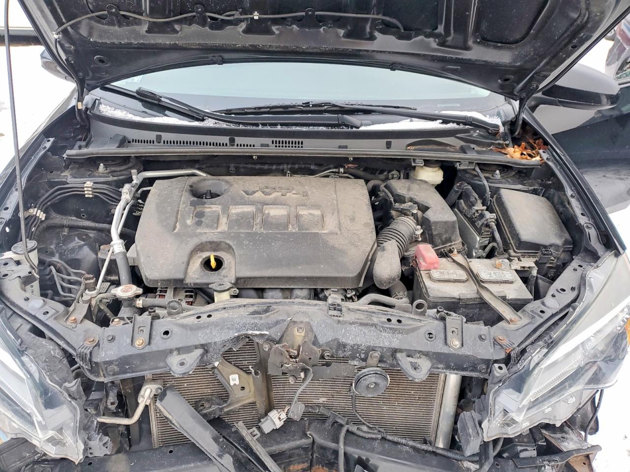 2018 TOYOTA COROLLA L photo 11