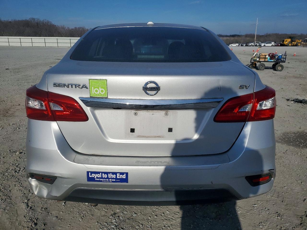 2018 NISSAN SENTRA S photo 6