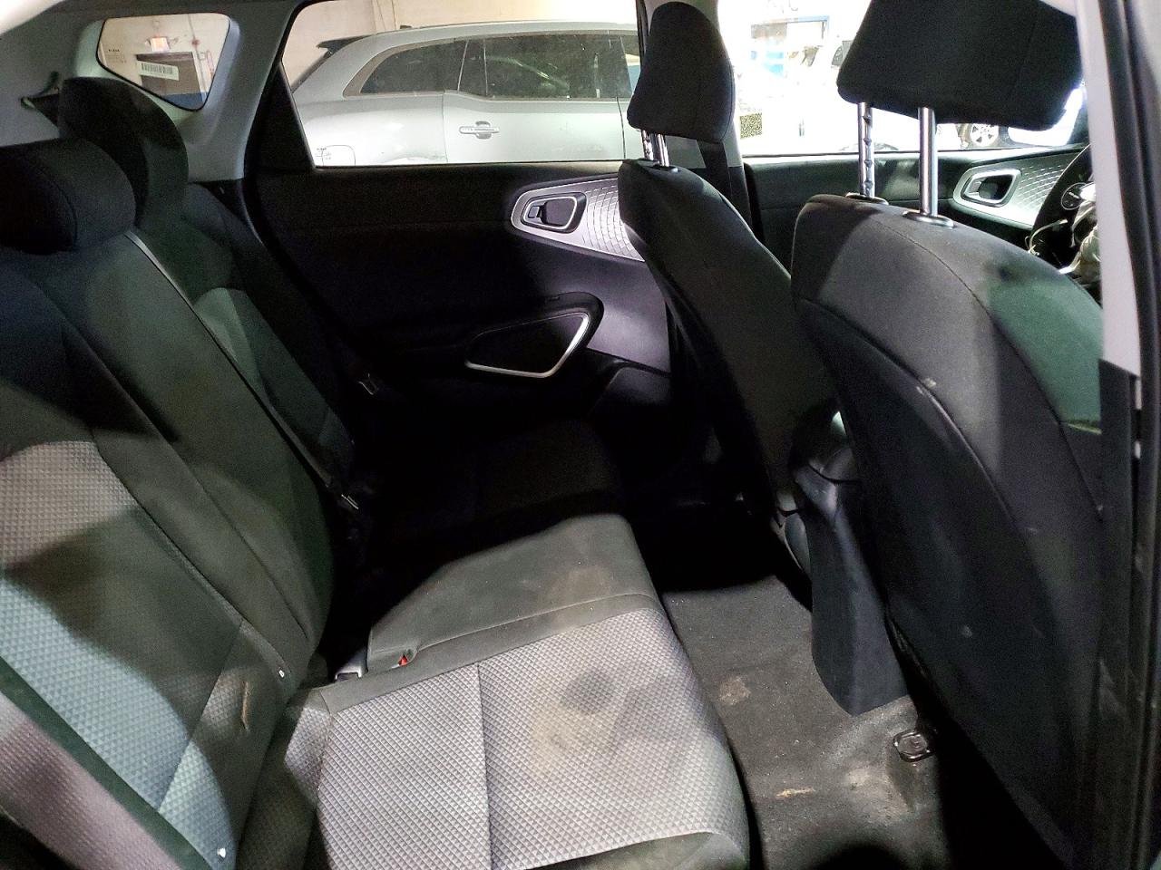 2024 KIA SOUL LX photo 11
