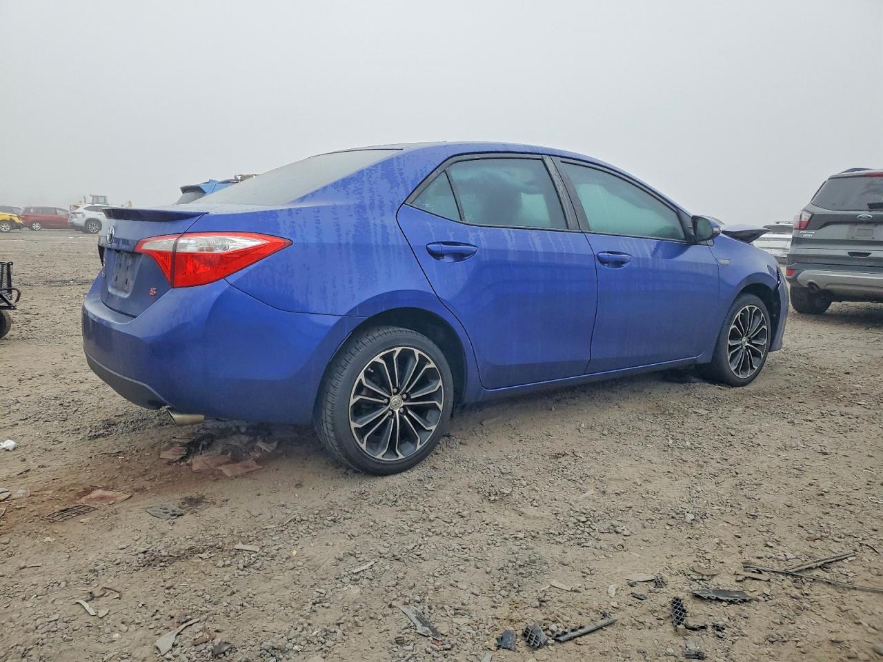2016 TOYOTA COROLLA L photo 3