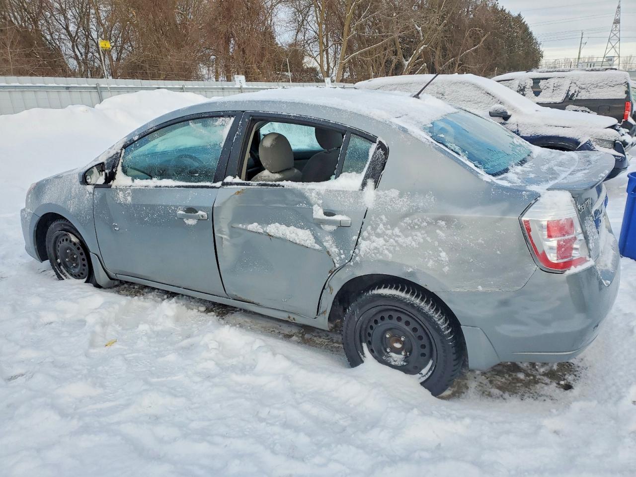 2011 NISSAN SENTRA 2.0 photo 2