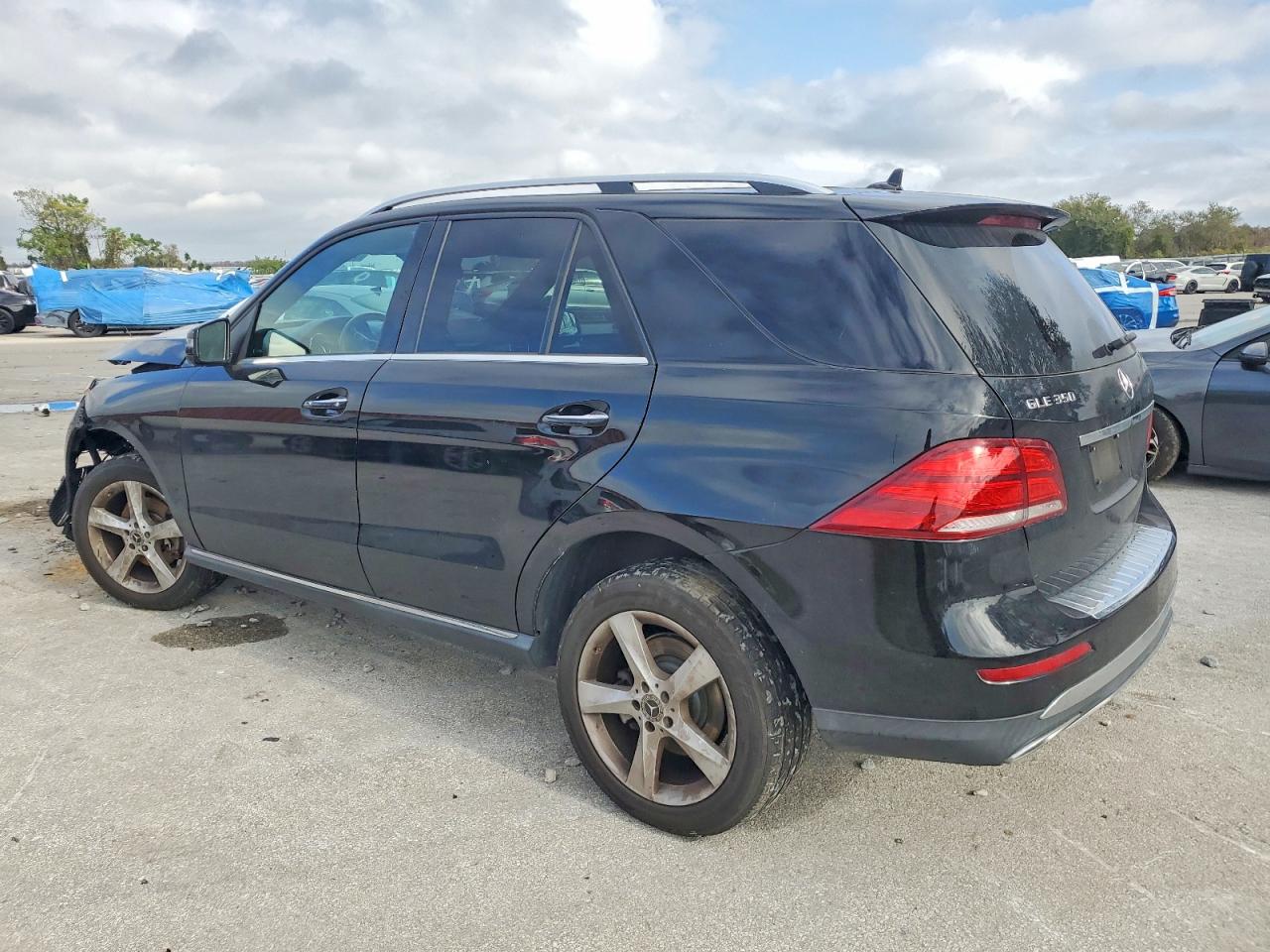 2017 MERCEDES-BENZ GLE 350 photo 4