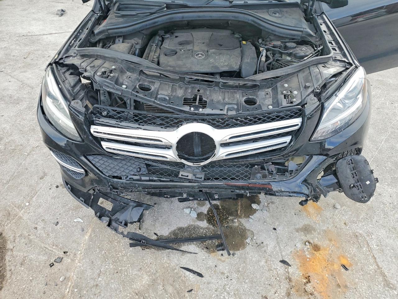 2017 MERCEDES-BENZ GLE 350 photo 34