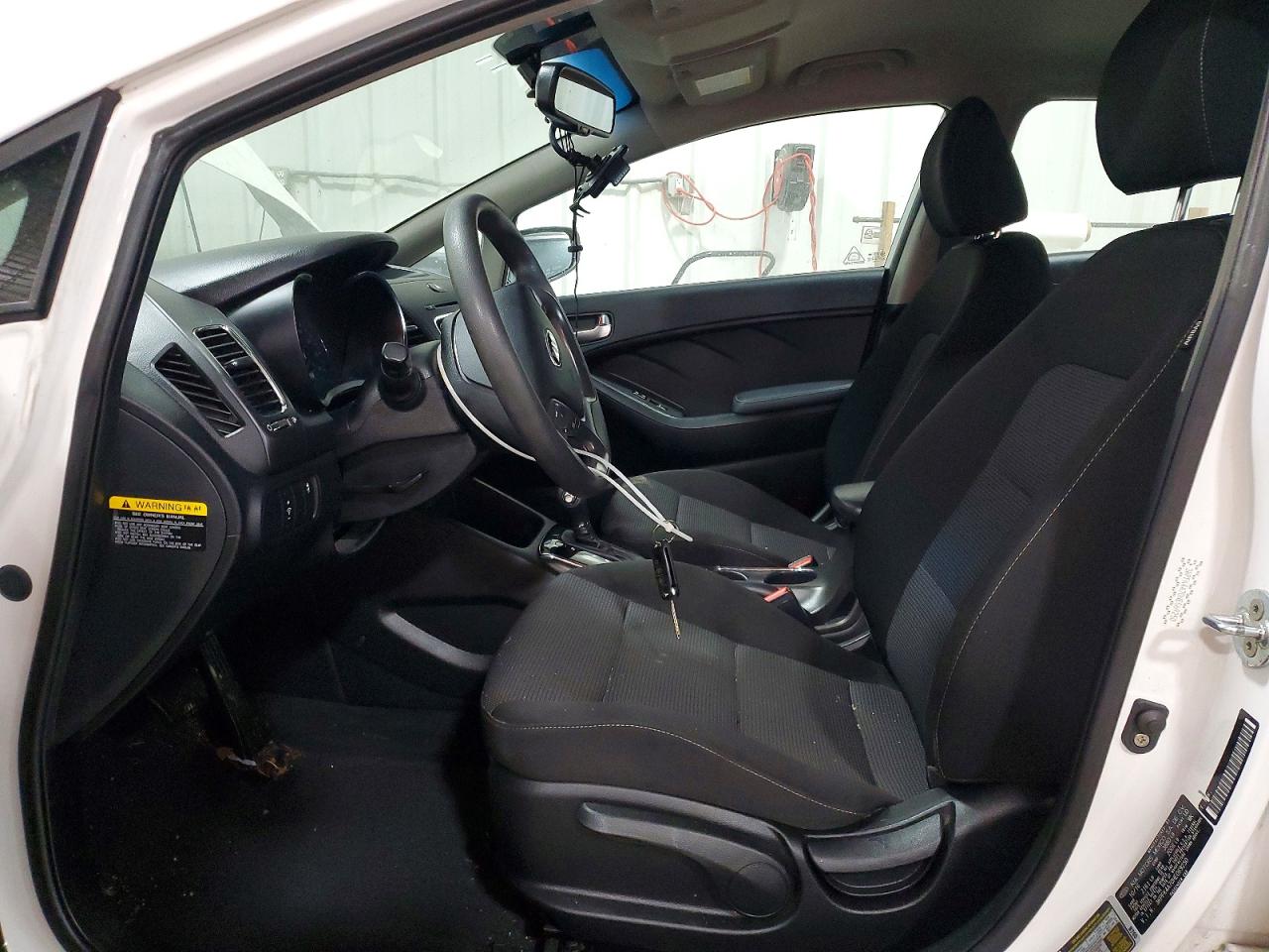 2017 KIA FORTE LX photo 7