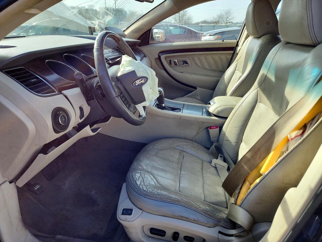 2011 FORD TAURUS LIMITED photo 7