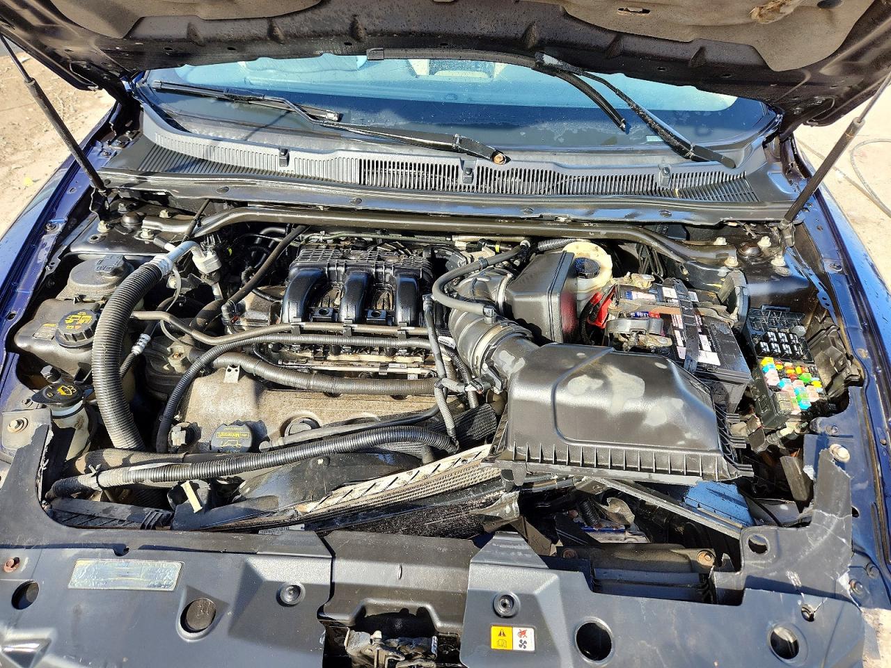 2011 FORD TAURUS LIMITED photo 11