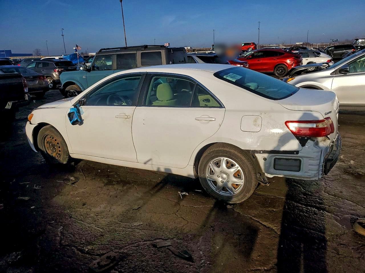 2009 TOYOTA CAMRY BASE photo 2