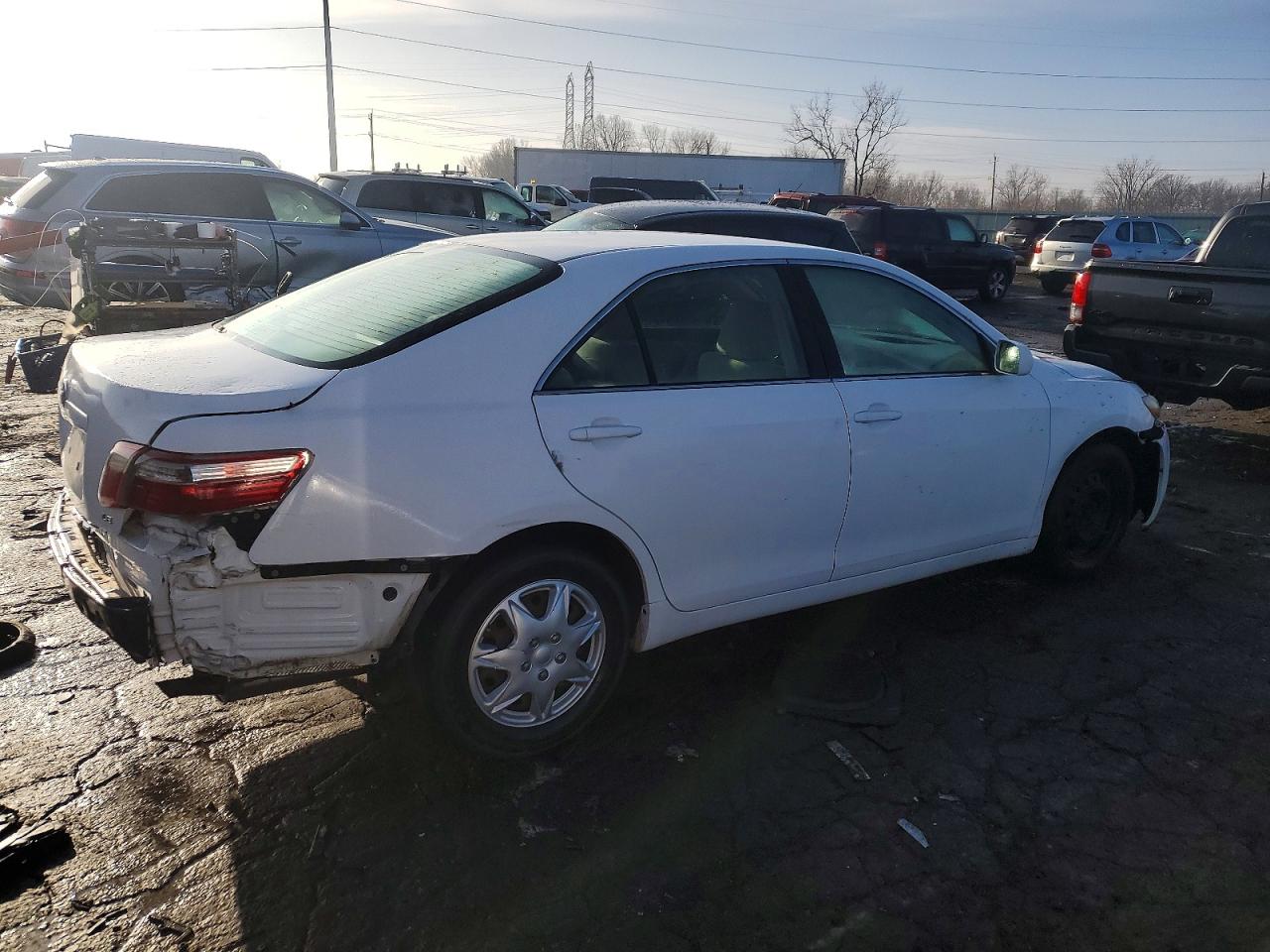 2009 TOYOTA CAMRY BASE photo 3