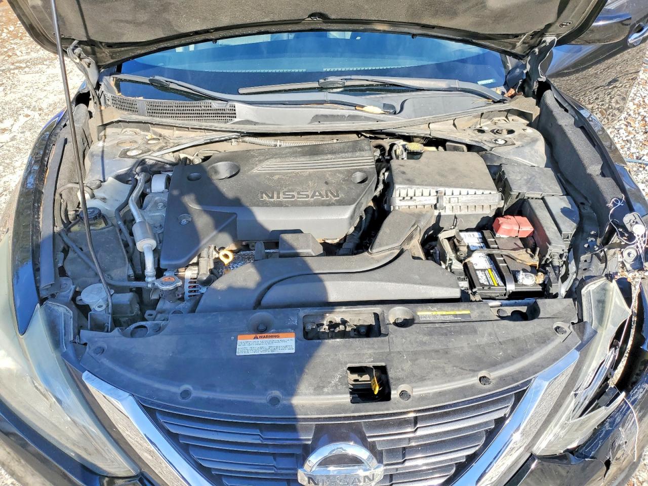 2017 NISSAN ALTIMA 2.5 SR photo 11