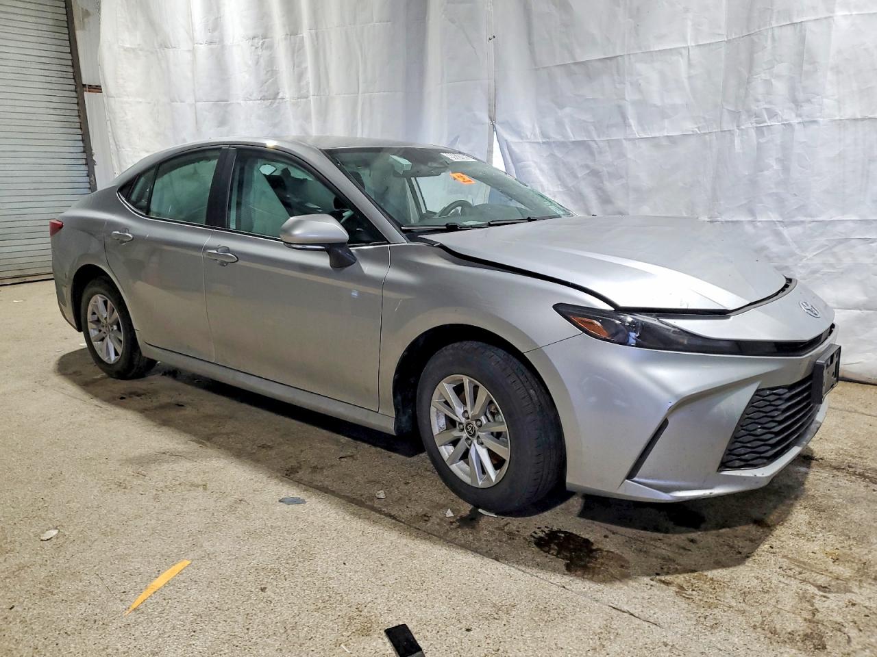 2025 TOYOTA CAMRY XSE photo 4