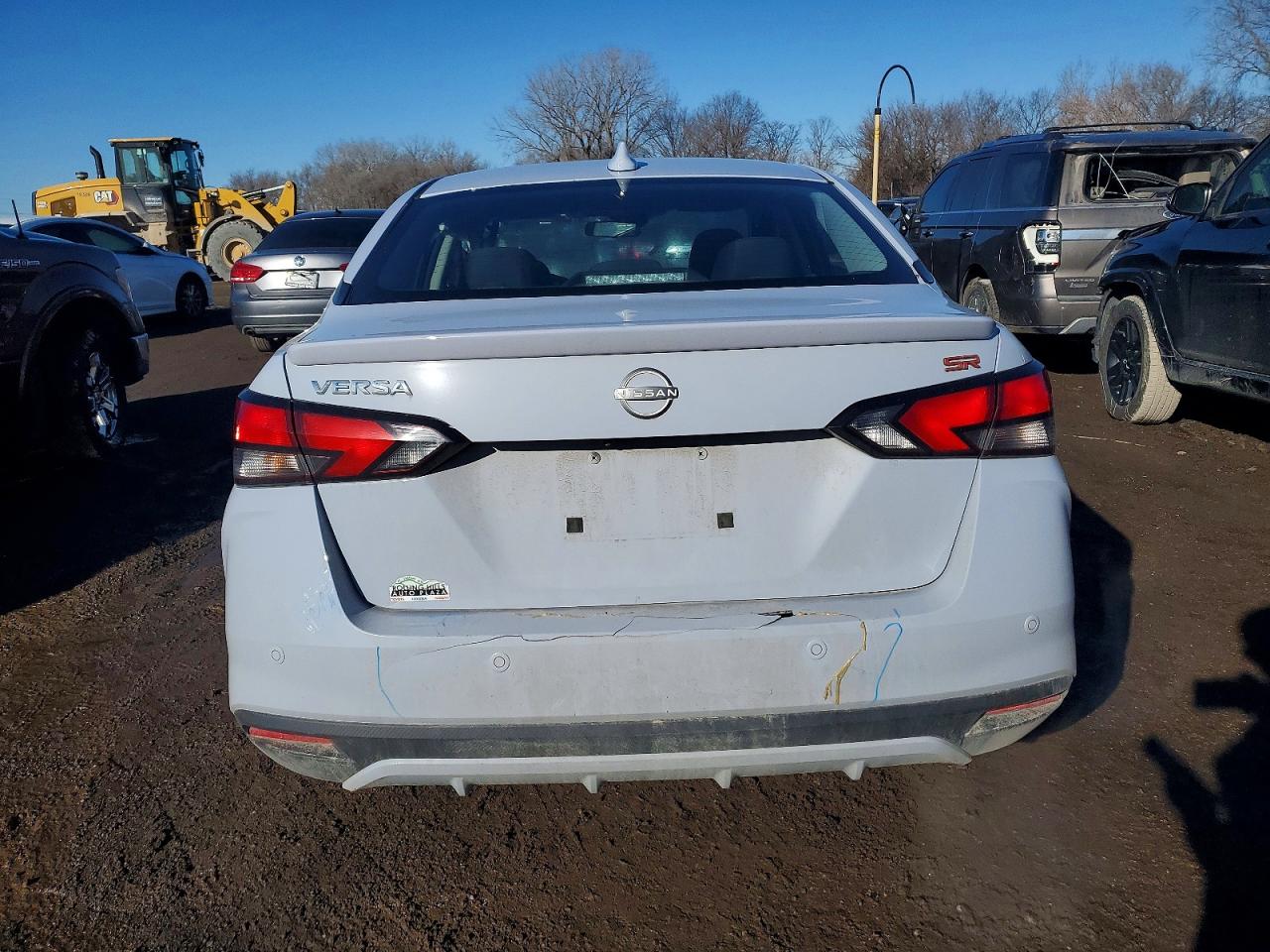 2024 NISSAN VERSA SR photo 6