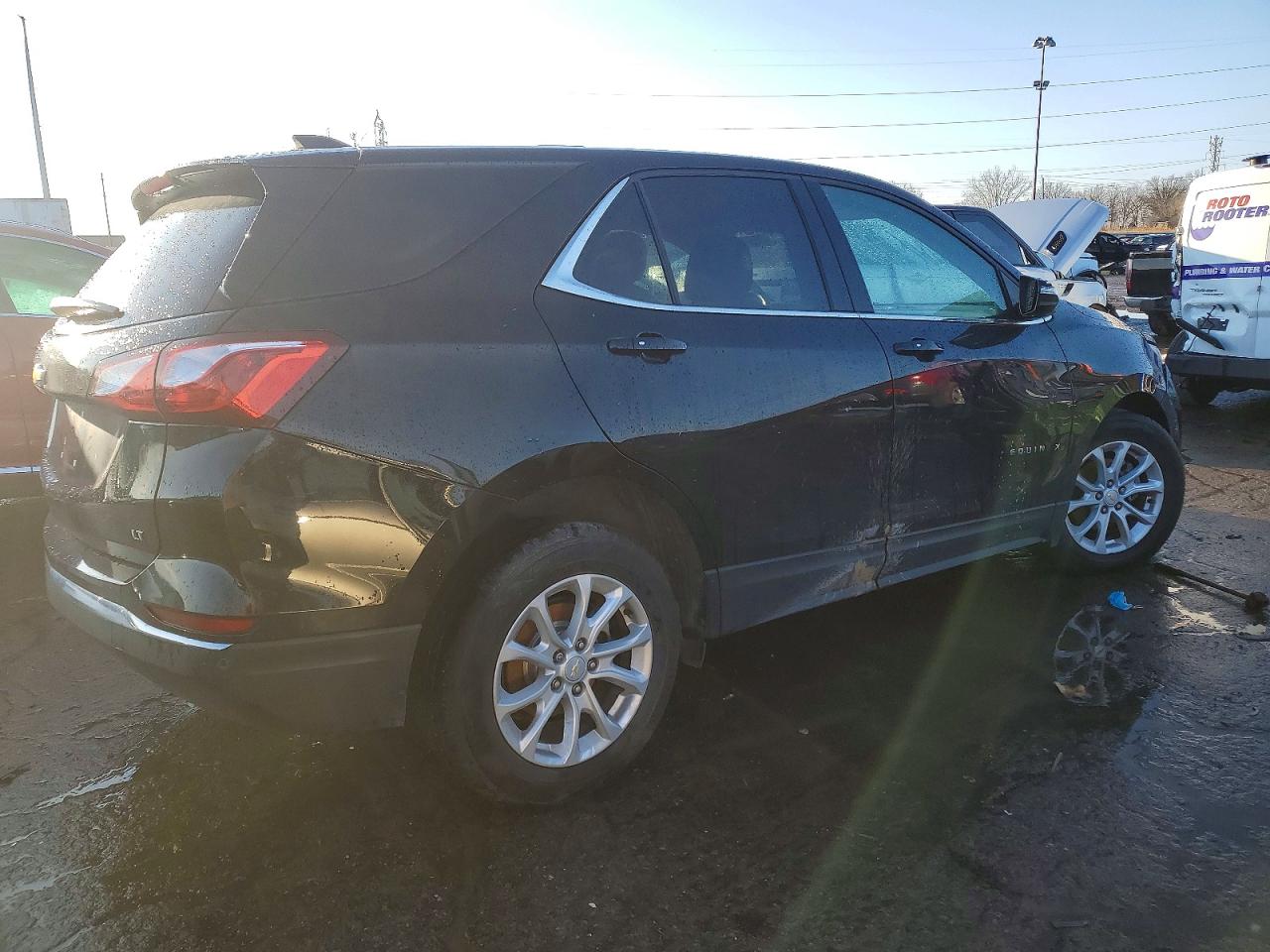 2019 CHEVROLET EQUINOX LT photo 3