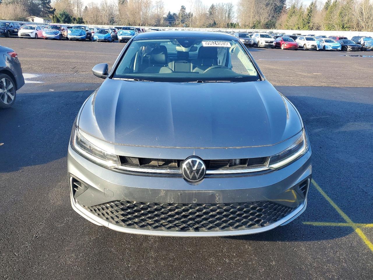 2025 VOLKSWAGEN JETTA SE photo 5
