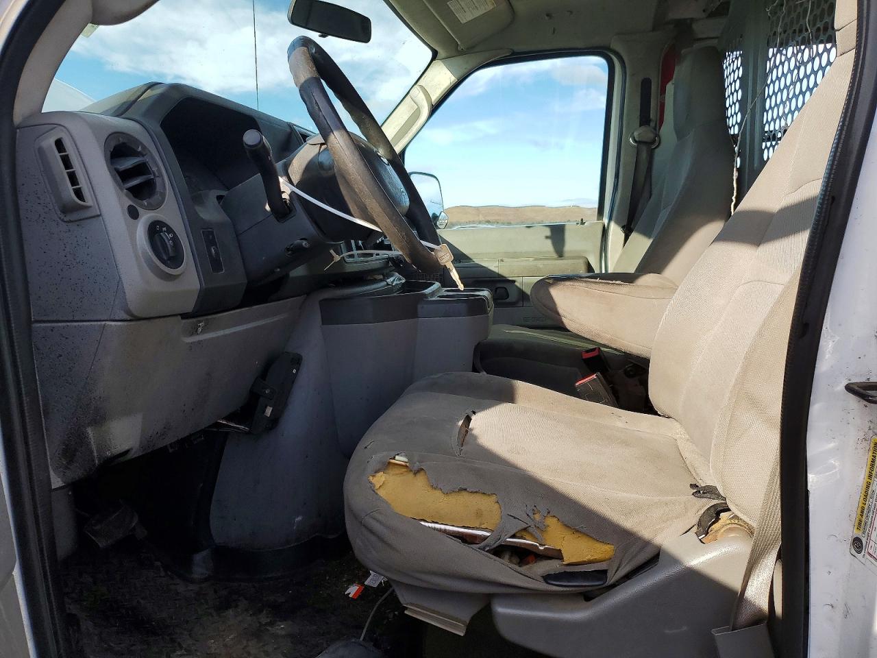 2011 FORD ECONOLINE E250 VAN photo 7