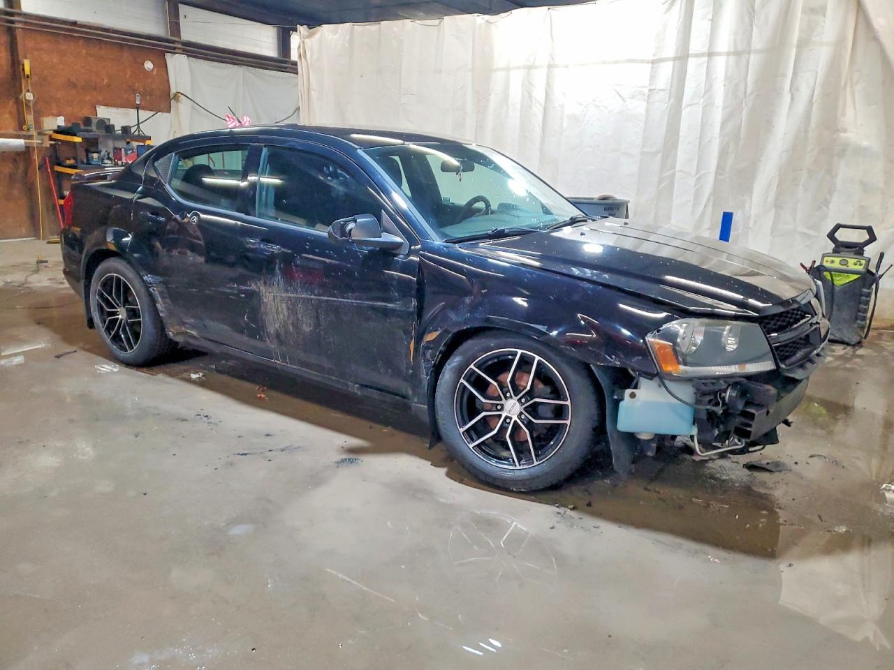 2014 DODGE AVENGER SE photo 4