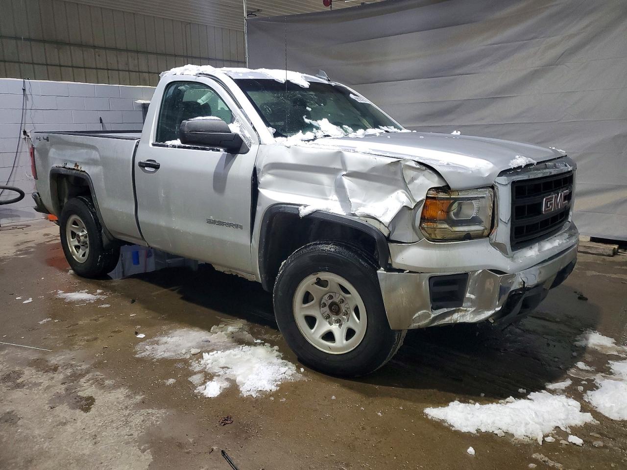 2015 GMC SIERRA K1500 photo 4