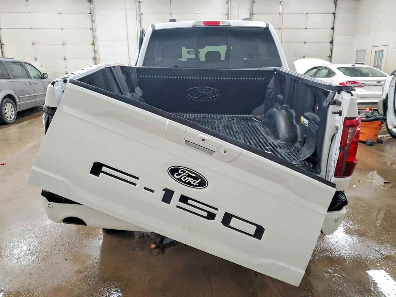2025 FORD F150 XLT photo 21