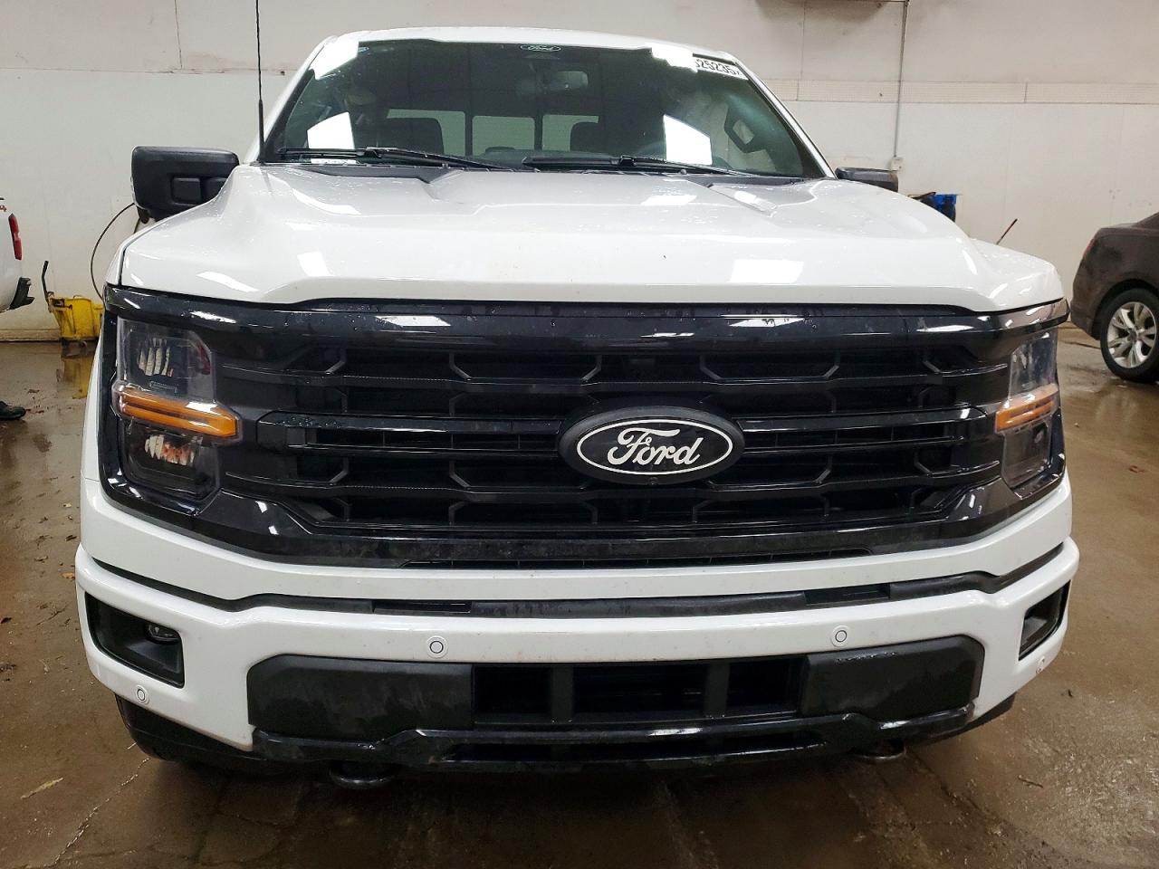 2025 FORD F150 XLT photo 17