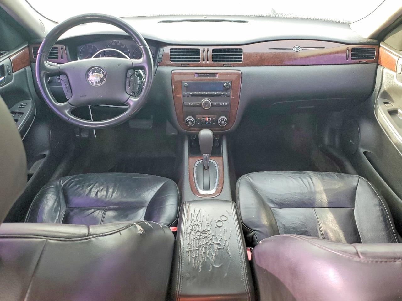2011 CHEVROLET IMPALA LTZ photo 8