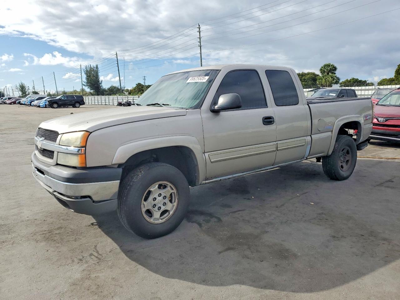 2004 CHEVROLET SILVERADO
