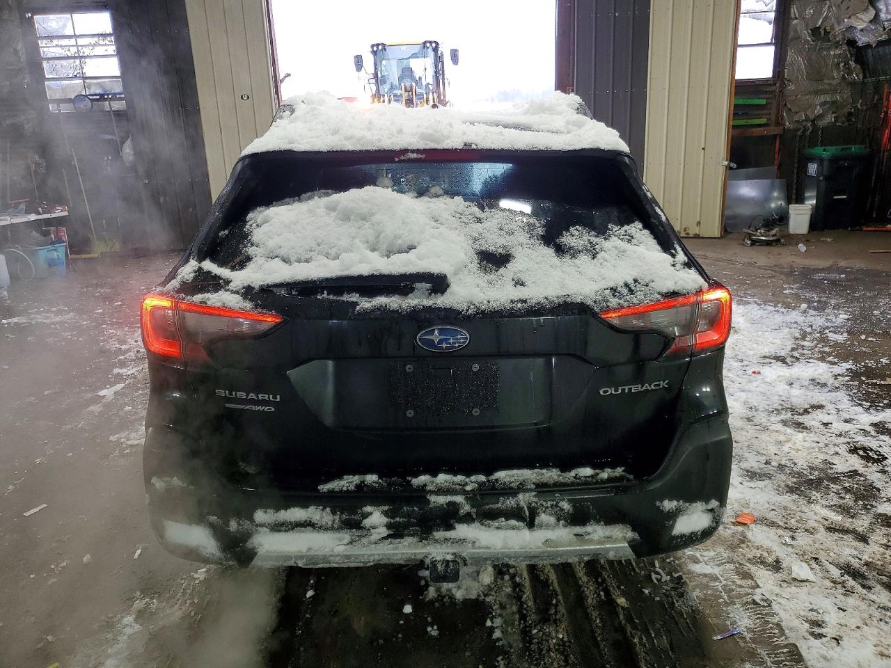 2025 SUBARU OUTBACK LIMITED photo 6