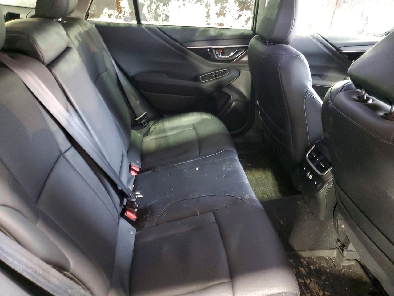 2025 SUBARU OUTBACK LIMITED photo 10