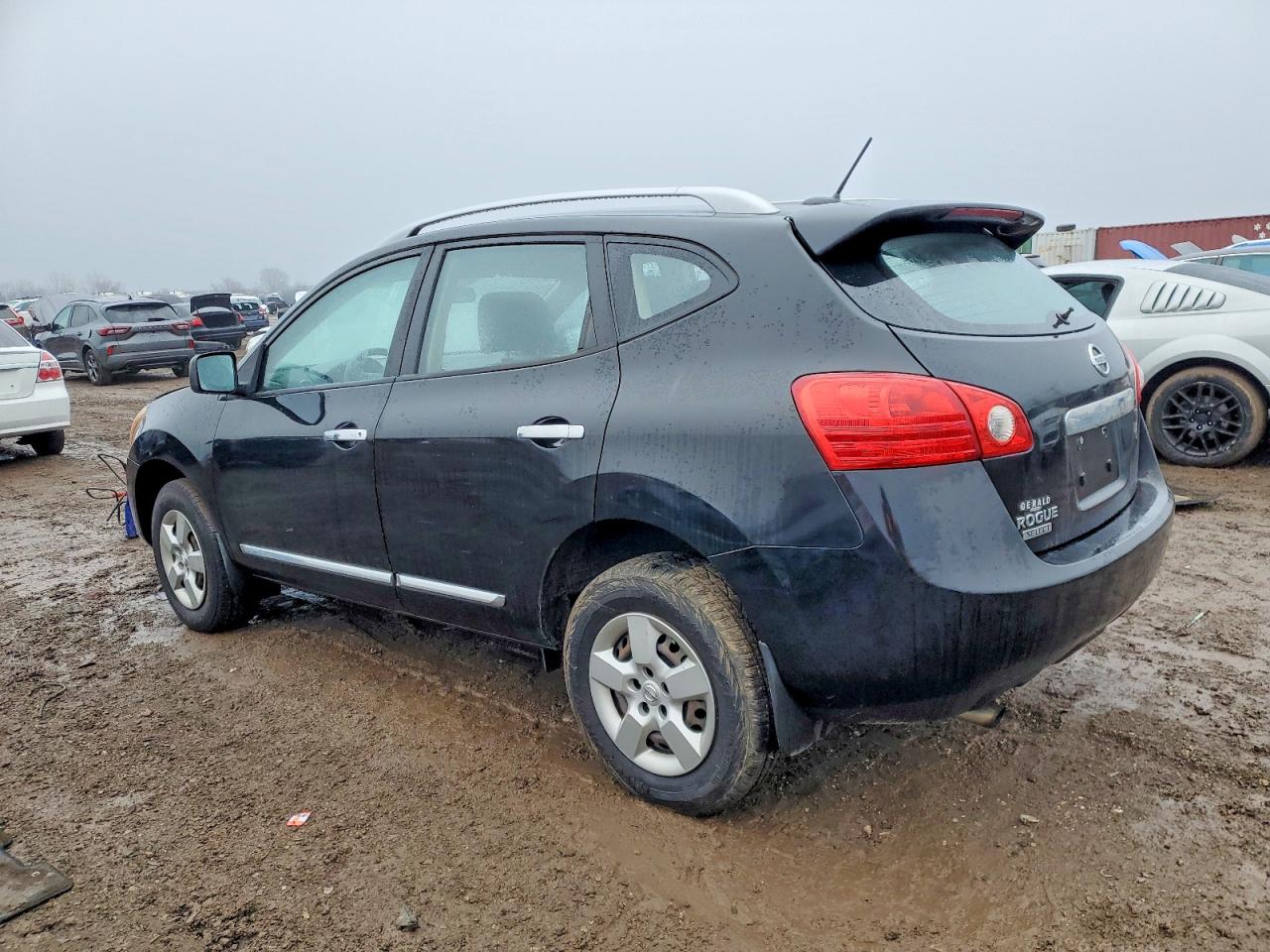 2015 NISSAN ROGUE SELECT S photo 2