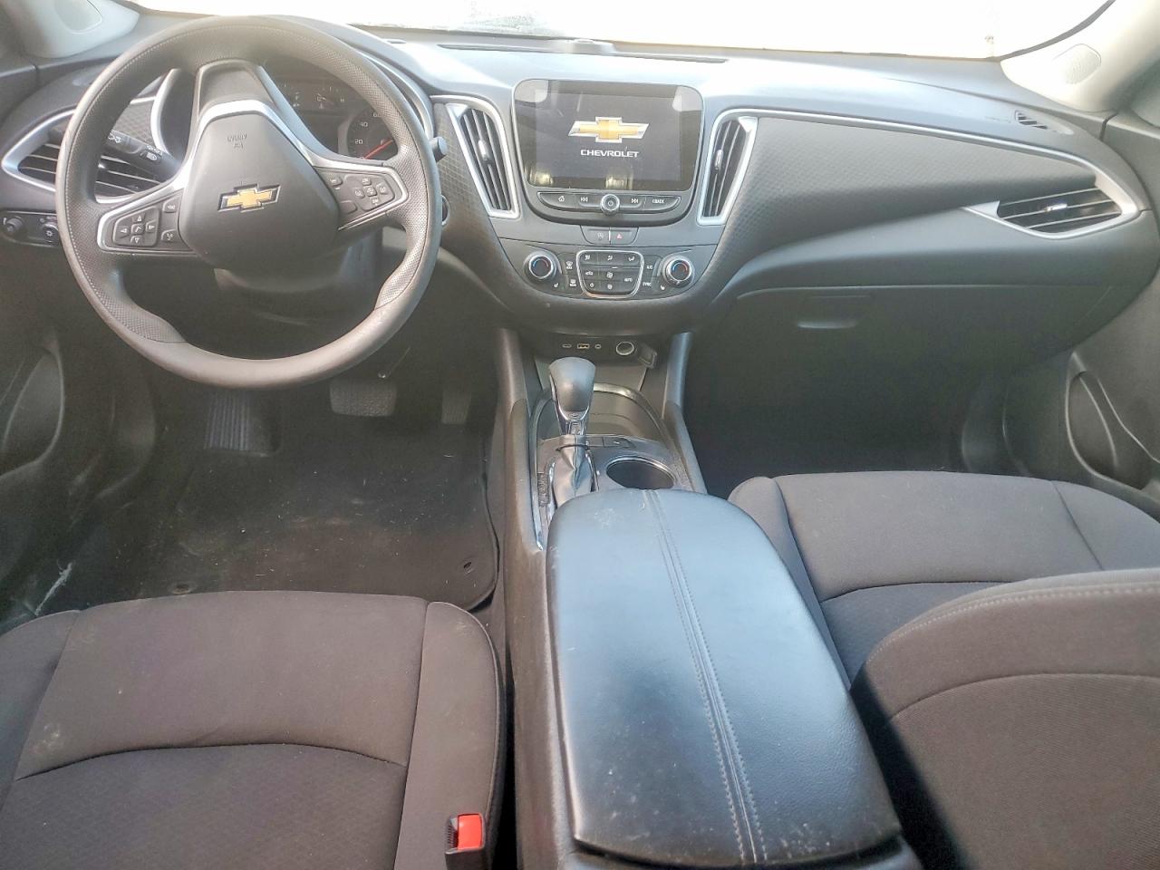 2023 CHEVROLET MALIBU LT photo 8