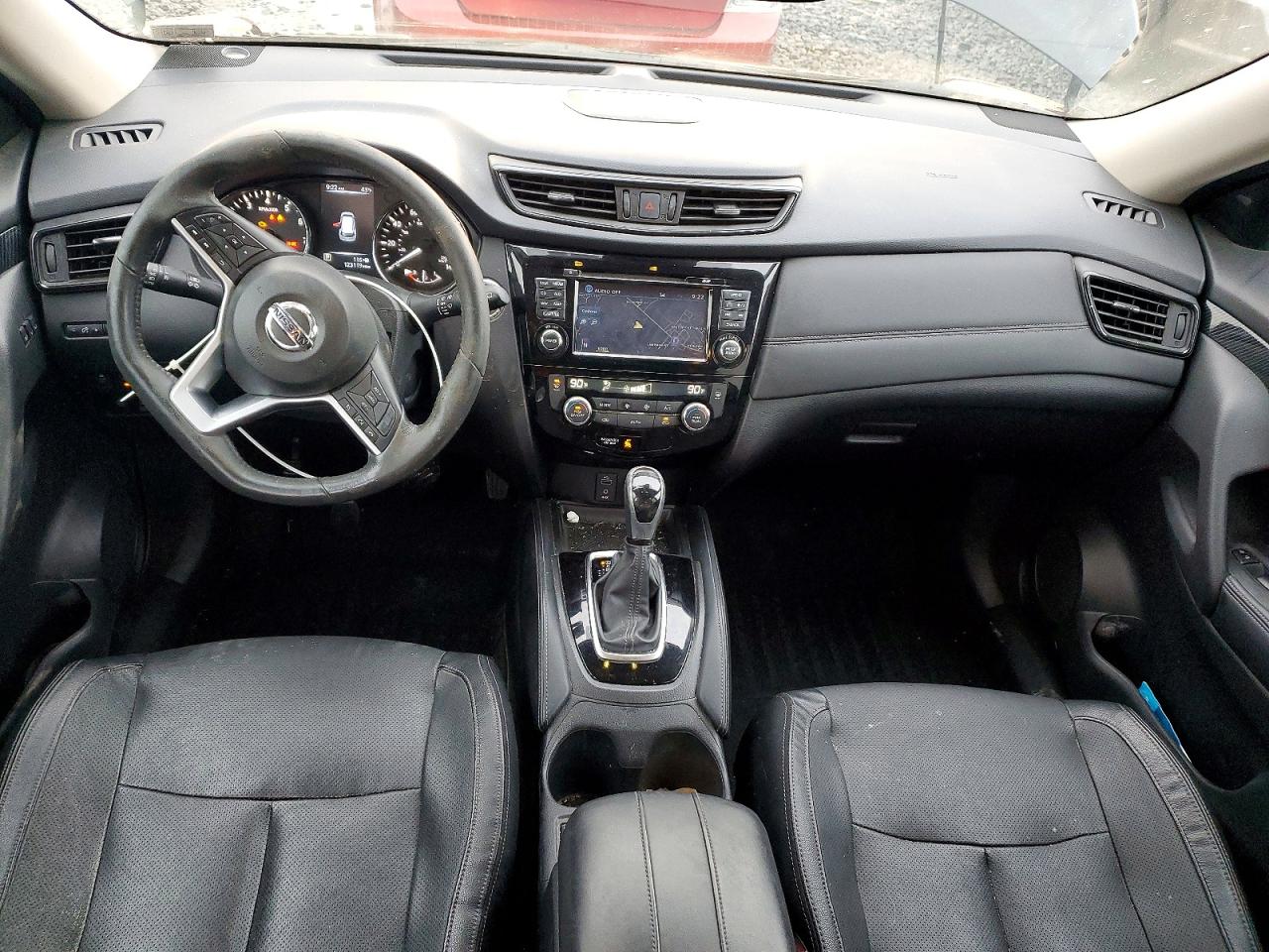 2017 NISSAN ROGUE SV photo 8