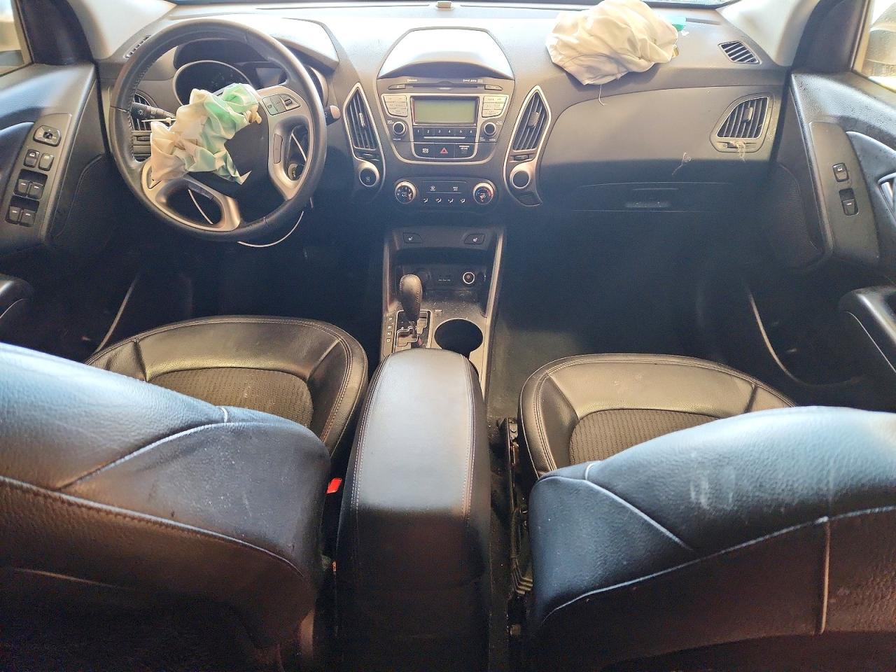 2013 HYUNDAI TUCSON GLS photo 8