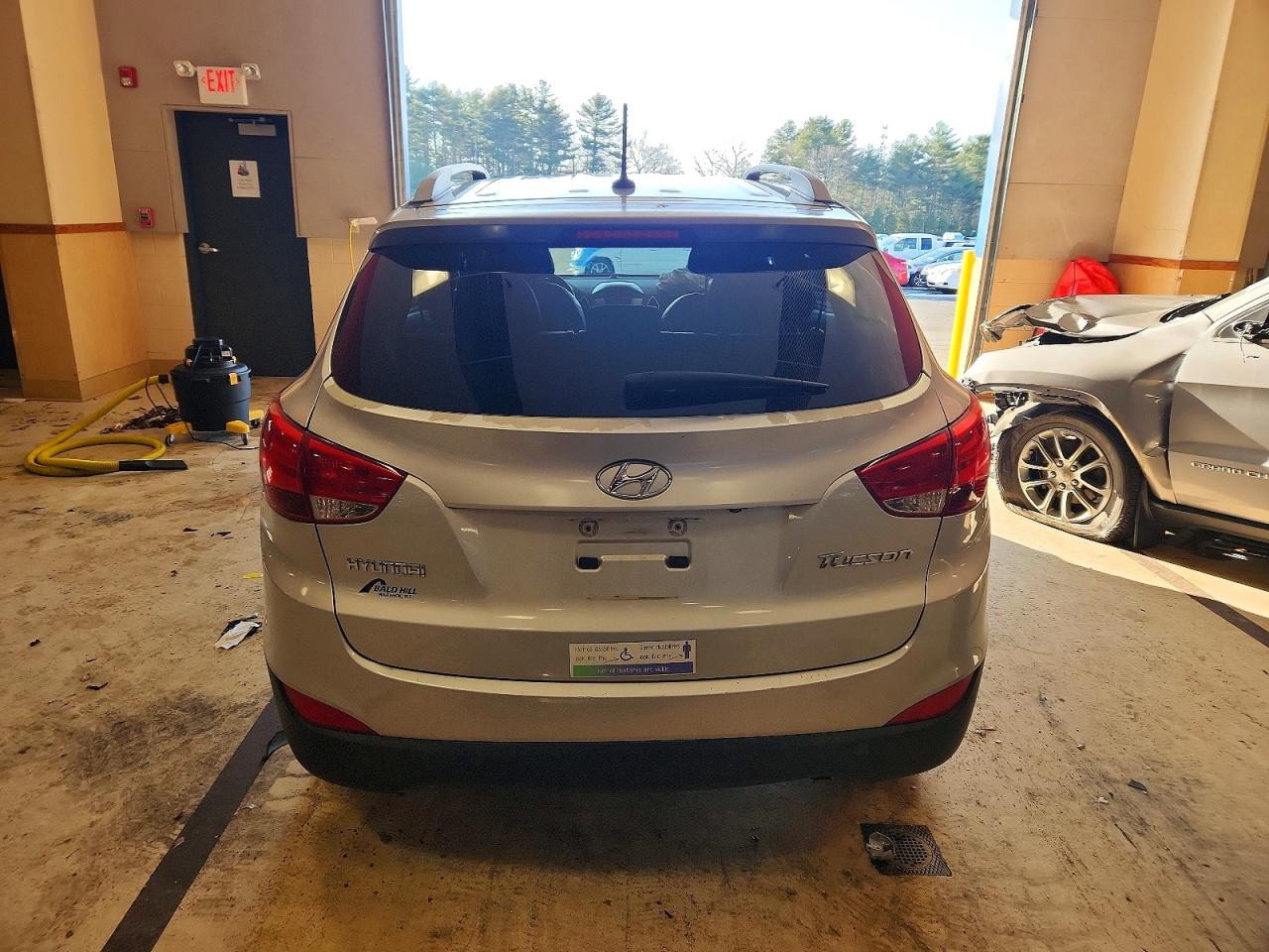 2013 HYUNDAI TUCSON GLS photo 6