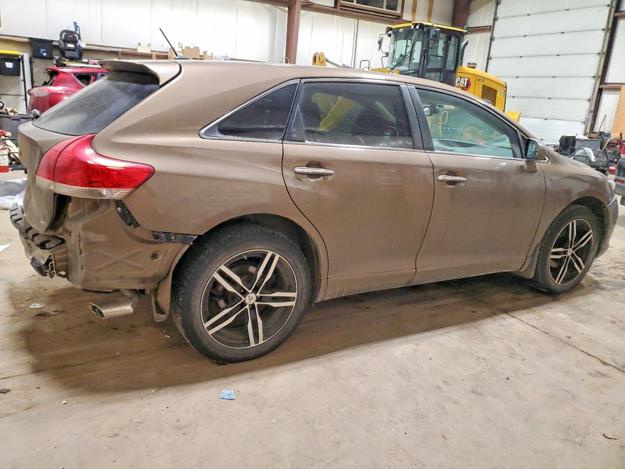 2011 TOYOTA VENZA photo 3