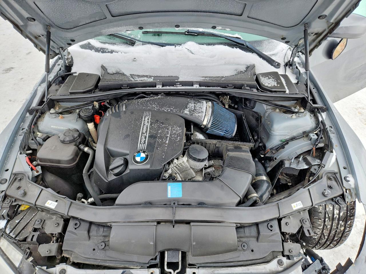 2011 BMW 335 XI photo 11