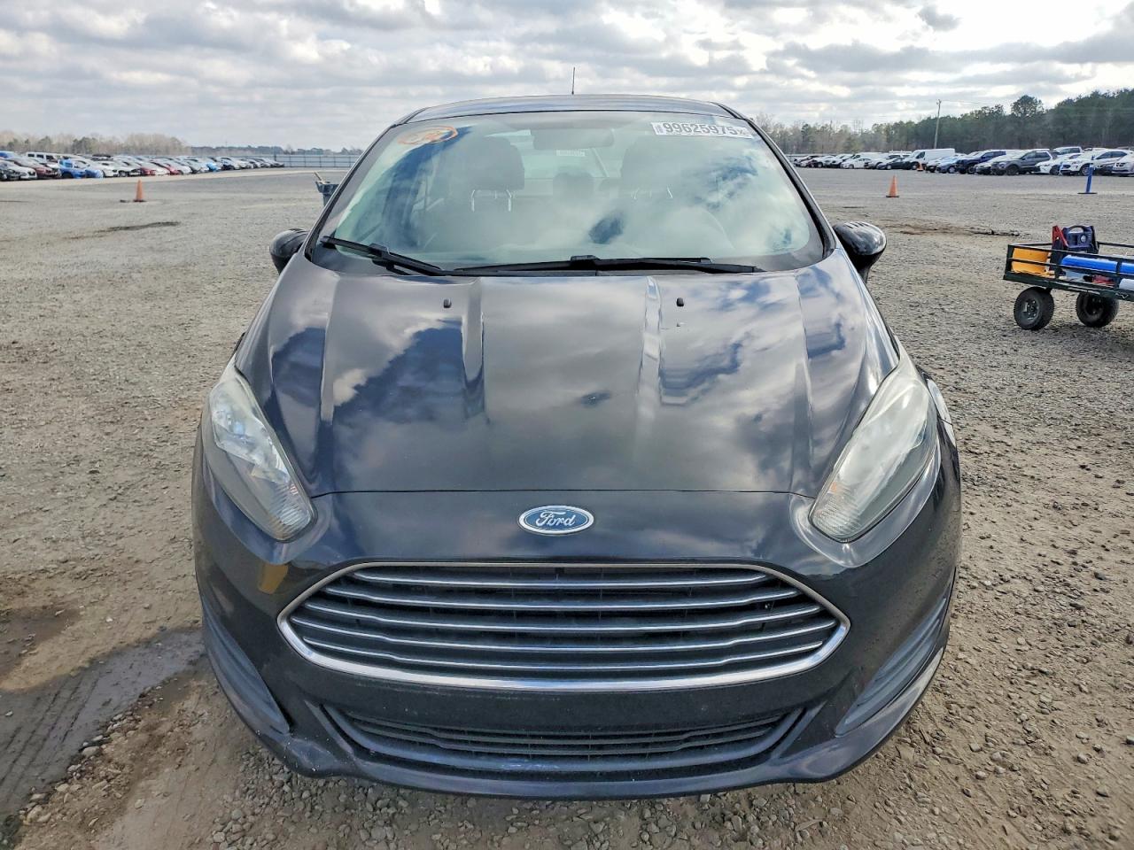 2019 FORD FIESTA SE photo 5