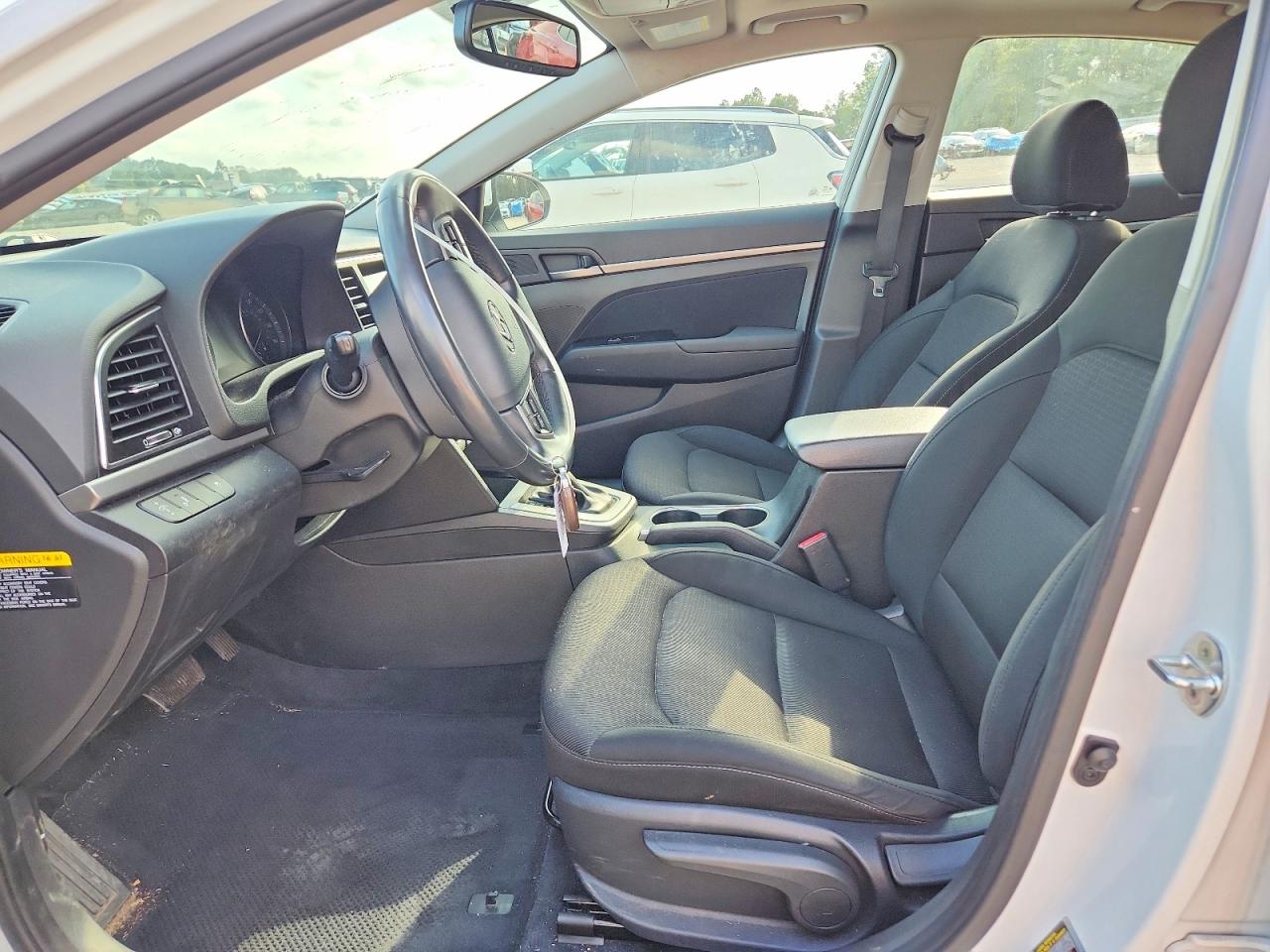 2018 HYUNDAI ELANTRA SEL photo 7
