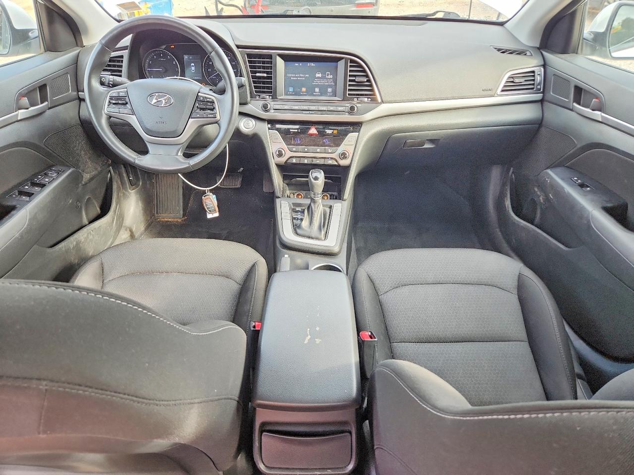 2018 HYUNDAI ELANTRA SEL photo 8